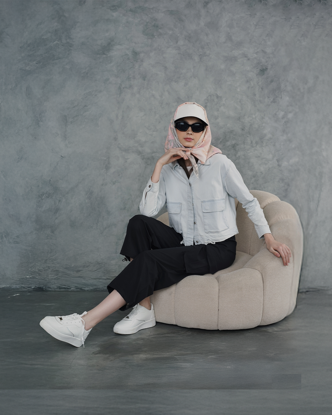 TRISET OUTER