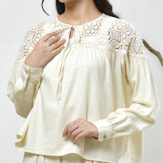 Triset Casual Blouse Wanita Lengan Panjang Lace Transparan | Reguler Fit | TR3105390