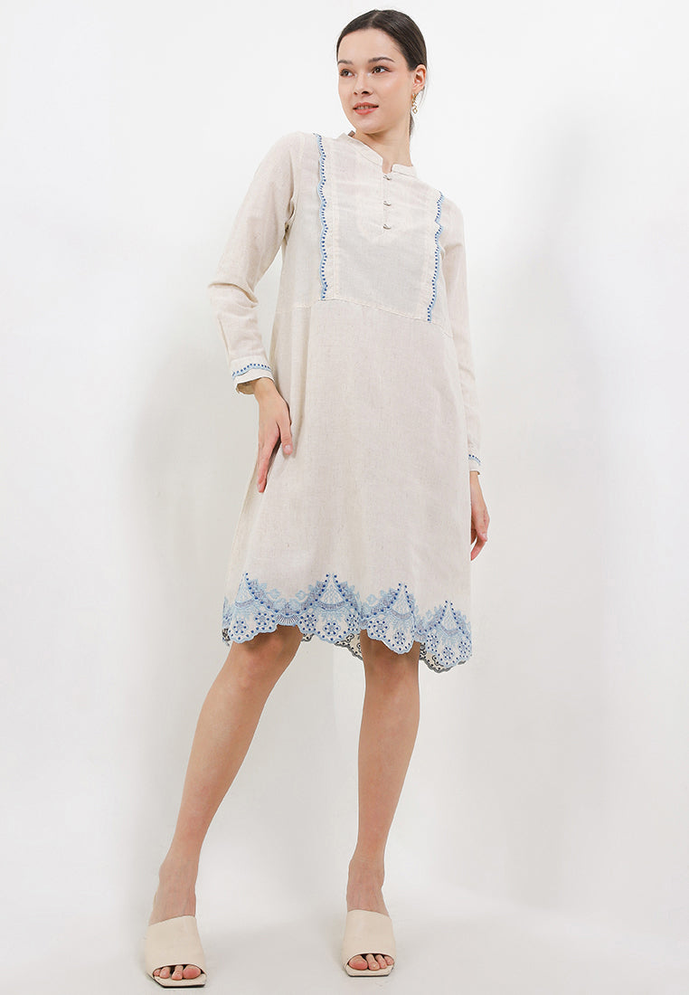 TRISET CASUAL JANICE EMBROIDERY DRESS - TD8001613