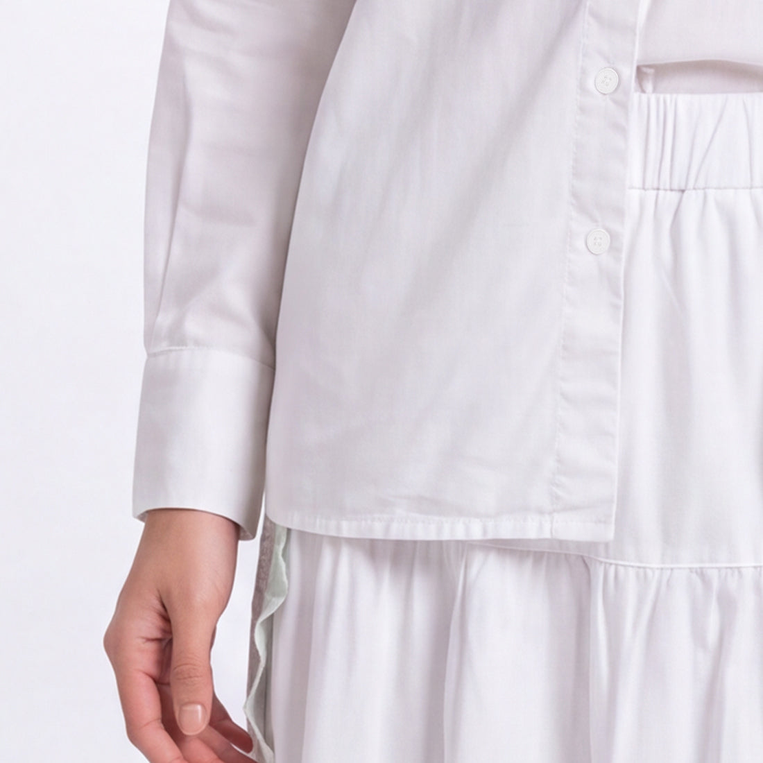 Triset Casual Blouse Wanita Lace Up Back Tali Pita Lengan Panjang | Reguler Fit | TR310729A