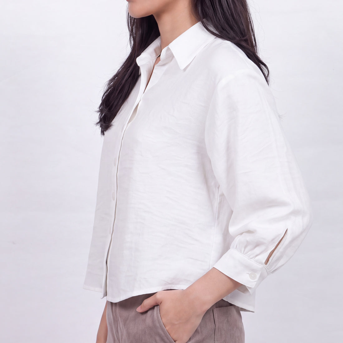 Triset Ladies Blouse Wanita Semi Crop Lengan Tujuh Perdelapan | Boxy Fit | LR3053970