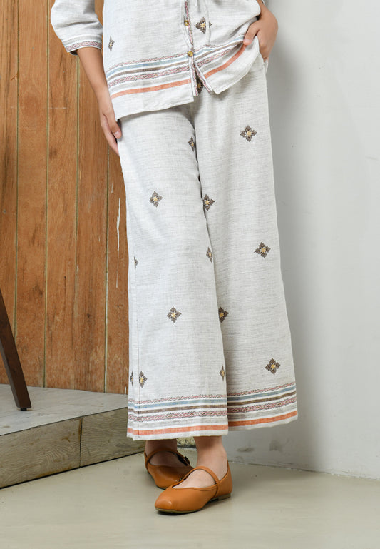 TRISET CASUAL AKSARA CULLOTE PANTS - TP6006501