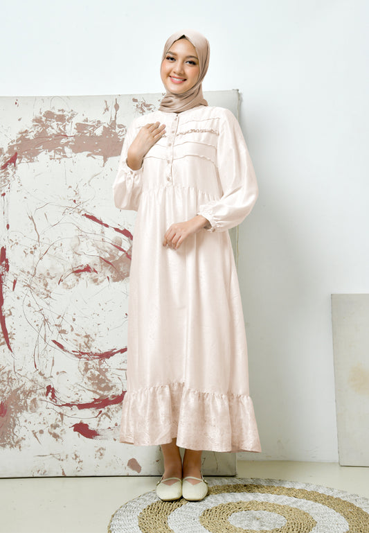 Triset Ladies Maxi Dress Wanita Silk Lengan Panjang Ruffle | Reguler Fit | LD8005978