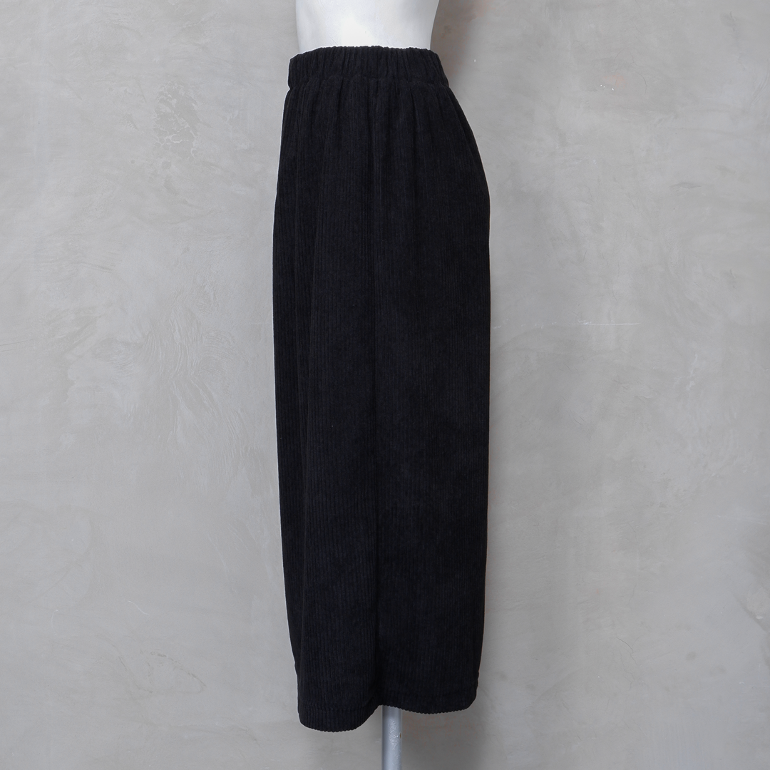 Triset Ladies Rok Midi Wanita Corduroy | Reguler Fit | LN3006972