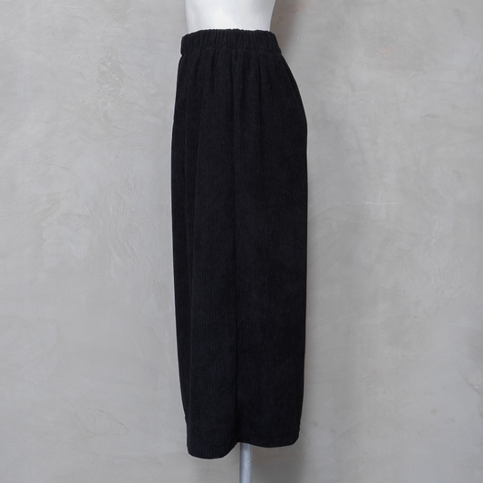 Triset Ladies Rok Midi Wanita Corduroy | Reguler Fit | LN3006972