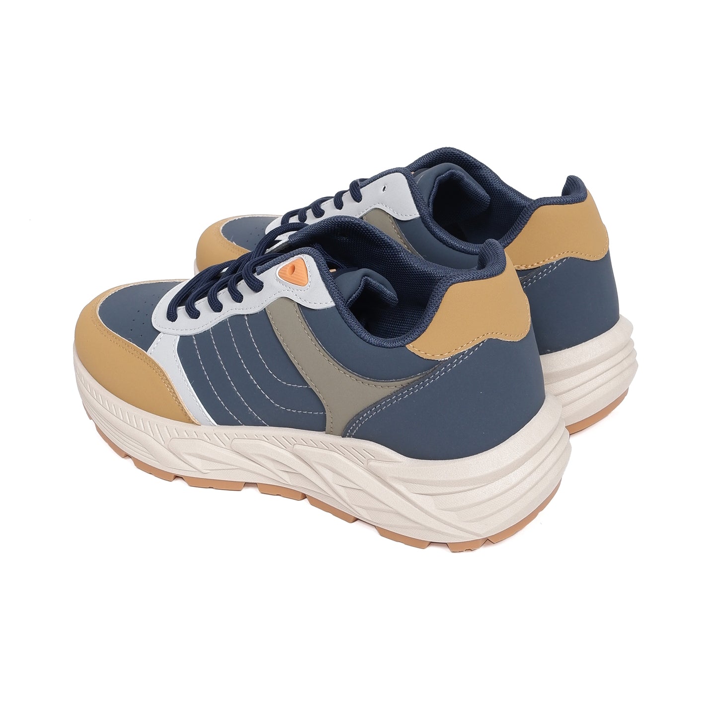 Watchout Sepatu Pria Sneakers - WZ200320327